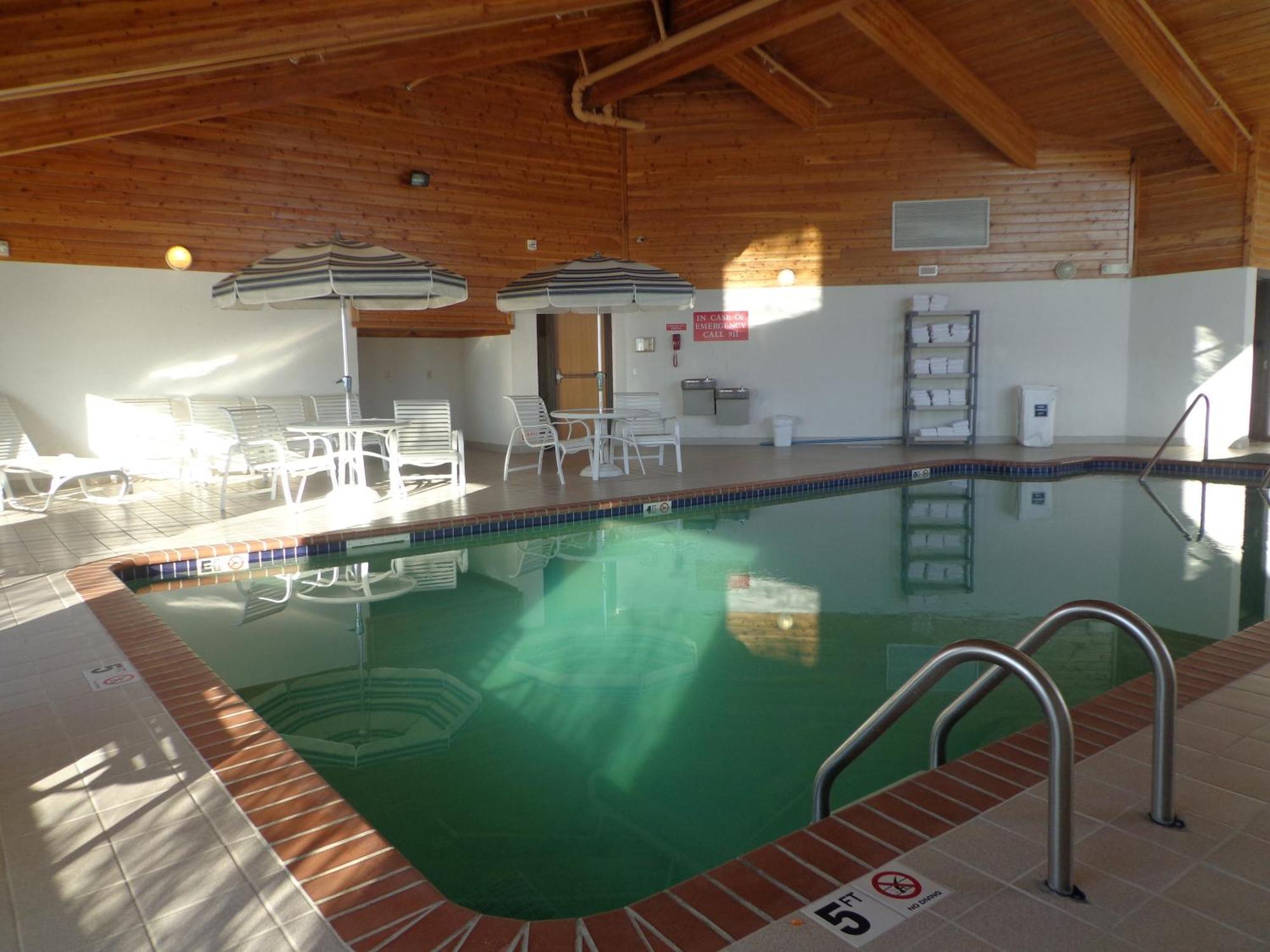 Americinn By Wyndham Madison Sd Εξωτερικό φωτογραφία